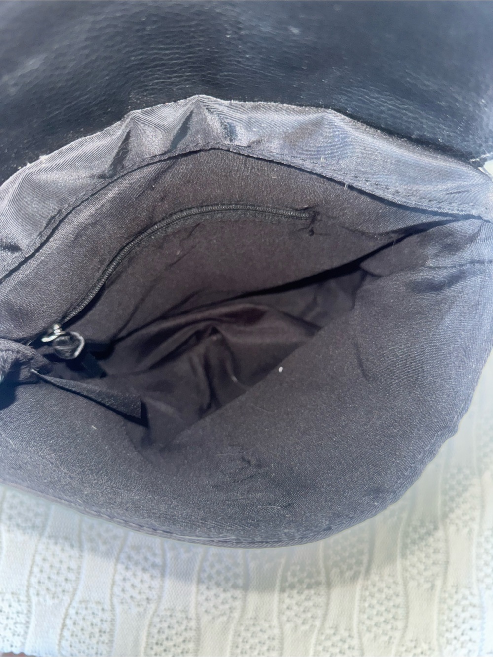 Botkier EUC black nylon & leather med backpack - Picture 7 of 7